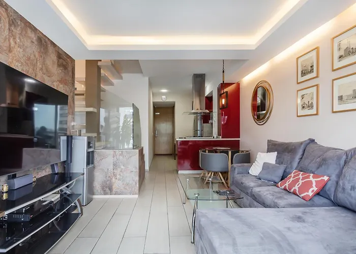 Cozy 2br 2-floor Wi-fi 500mbps Air-conditioning Pool Gym Condesa Apartamento