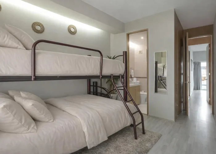 Cozy 2br 2-floor Wi-fi 500mbps Air-conditioning Pool Gym Condesa Apartamento México DF